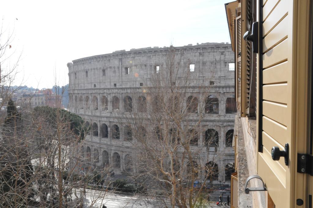 Colosseum Corner Roma Exterior foto